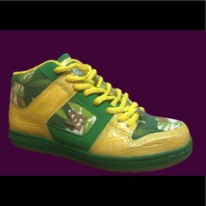 DC Jungle Sneakers